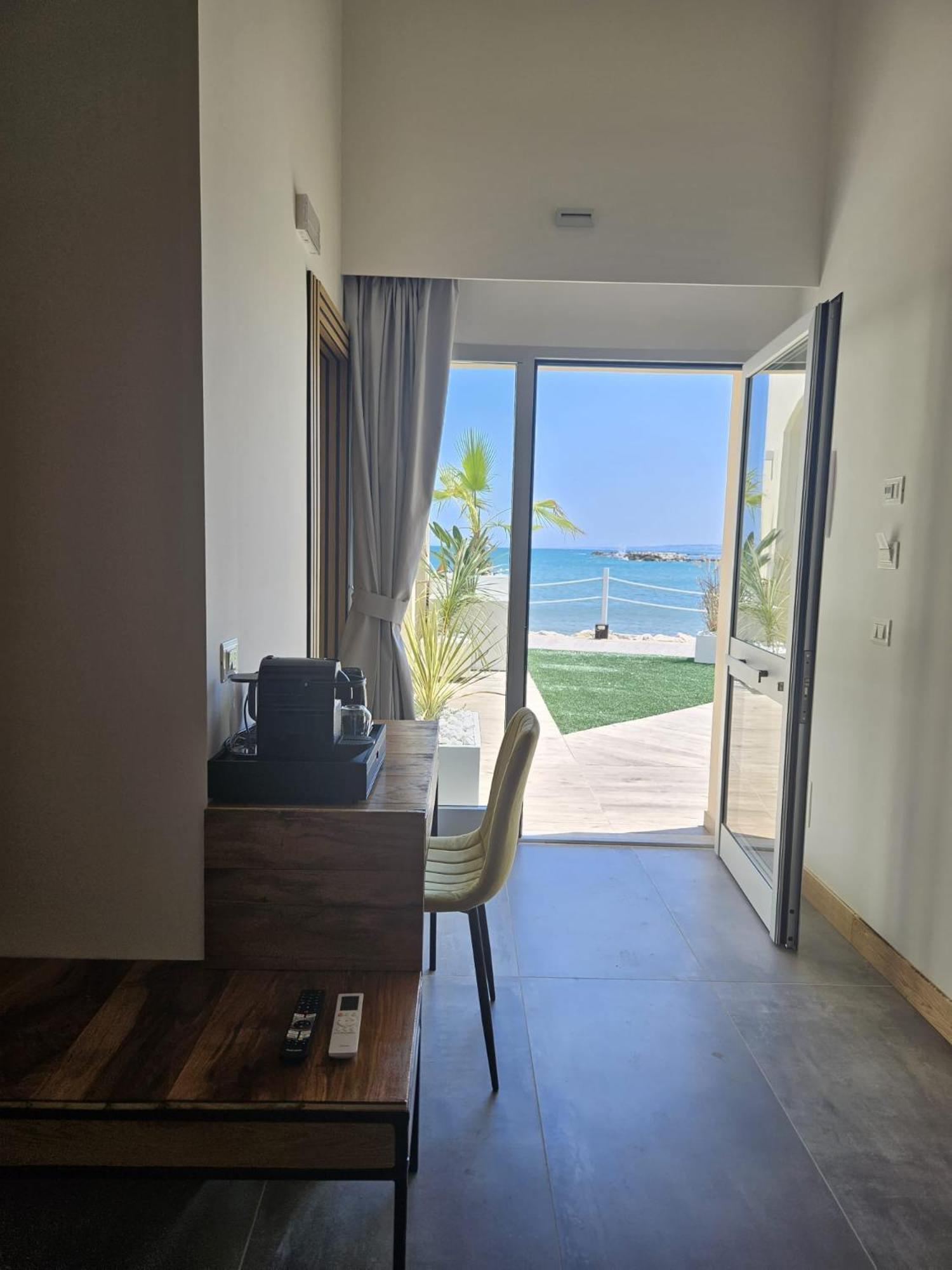 Dada Suites And Sea San Salvo Ngoại thất bức ảnh